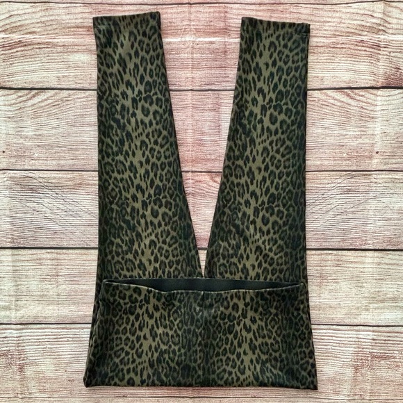 INC International Concepts • Animal Print Leggings - Women’s Size 16 - Picture 8 of 14